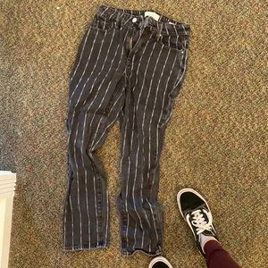 Pacsun Mom Jeans!!